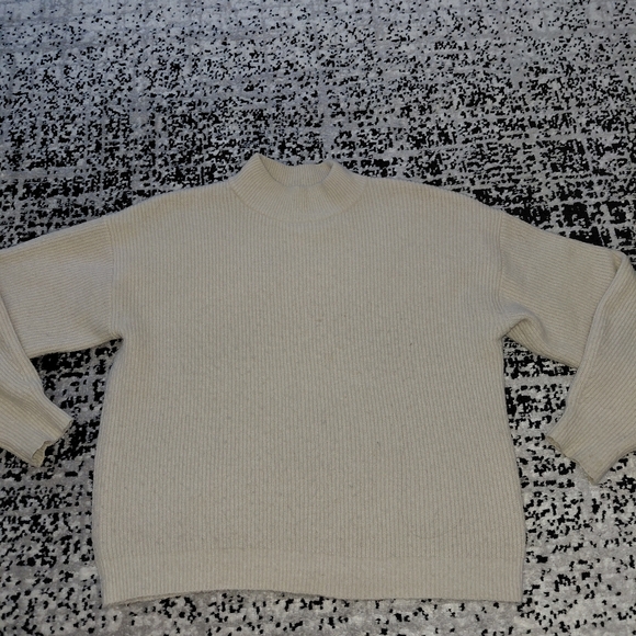 Leith Cream Knit Sweater Small | Old Money Poetcore Winter White - Picture 6 of 14